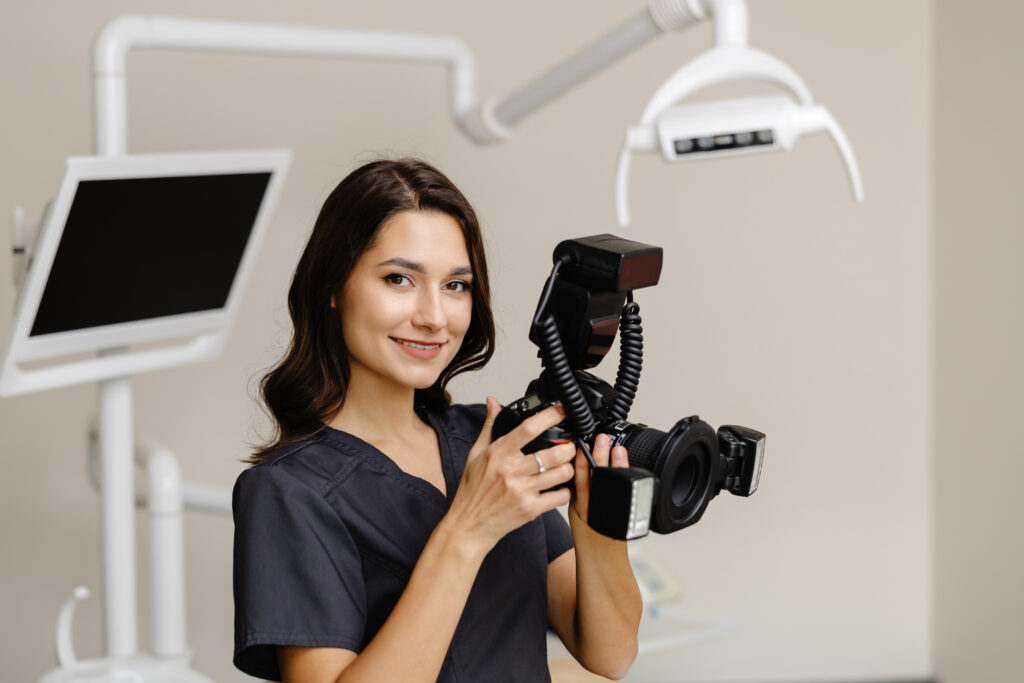 adobestock 1247289246 1024x683 adobestock 1247289246 1024x683 Photographies médicales, RGPD et Dossier médical Dentistes Essonne | Apolline Dental Care